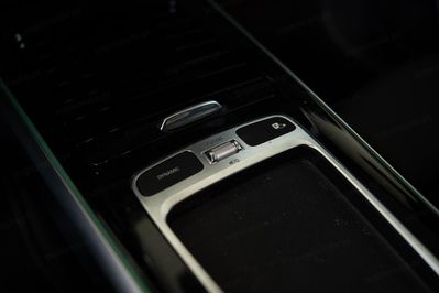 Mercedes GLB 200 mHEV Progressive 7G-DCT