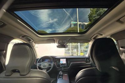 Volvo XC60 T8 Plug-In Hybrid AWD Ultimate Dark aut
