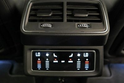 Audi Q8 SQ8 e-tron quattro