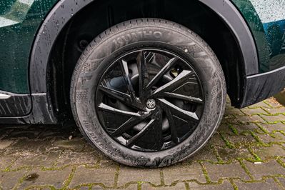MG ZS 1.5 HEV+ Standard aut