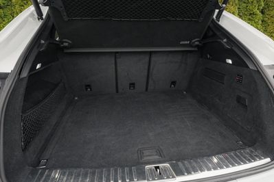 Porsche Cayenne Standard