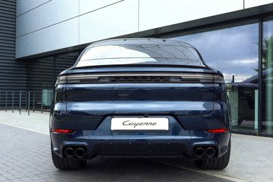 Porsche Cayenne Coupe S E-Hybrid  Black Edition
