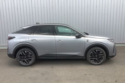 Peugeot 3008 GT 1.2 mHEV e-DCS6