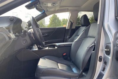 Lexus ES 300h Business Edition