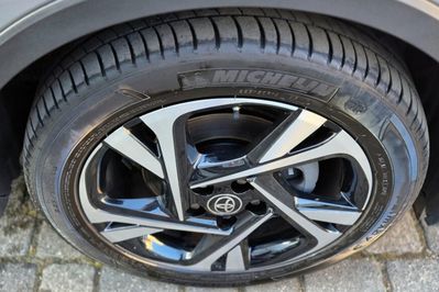 Toyota C-HR 1.8 Hybrid Style