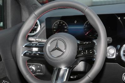 Mercedes B Klasa 200  AMG Line