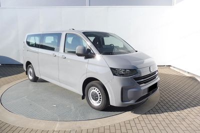 Volkswagen Transporter Kombi TDI L2H1