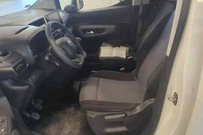 Toyota Proace City Verso D-4D L1H1