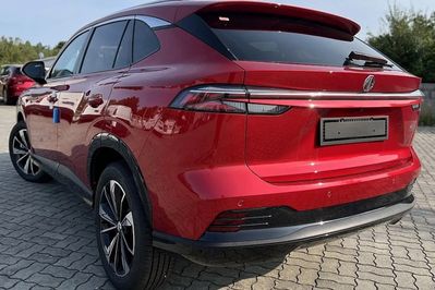 MG HS 1.5T HEV+ Excite aut