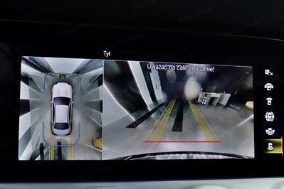 Mercedes Klasa E 220 d 4MATIC AMG Line