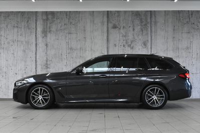 BMW Seria 5 520d xDrive M Sport mHEV aut