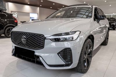 Volvo XC60 B5 AWD Ultra Black Edition