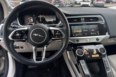 Jaguar I-Pace EV400 AWD SE