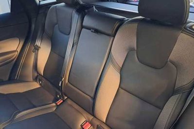 Volvo XC60 T6 Plug-In Hybrid AWD Ultra Black Edition
