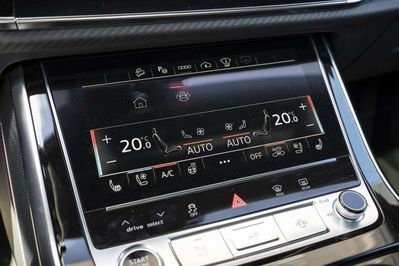 Audi Q8 50 TDI quattro