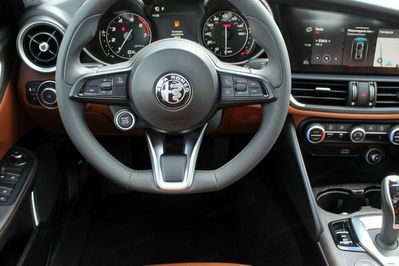 Alfa Romeo Giulia 2.0 Turbo TI Q4 aut