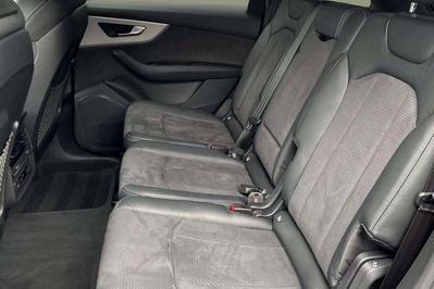 Audi Q7 50 TDI quattro S Line