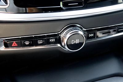 Volvo S60 T5 R-Design Polestar Engineered
