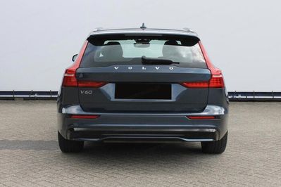 Volvo V60 B4 Plus Dark