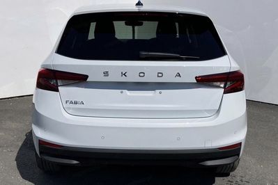 Skoda Fabia Selection 1.0 TSI DSG