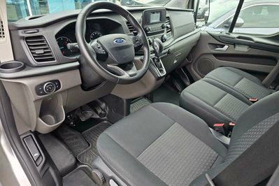 Ford Transit Custom L2H1 AT
