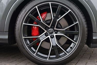 Audi Q7 SQ7 TFSI quattro