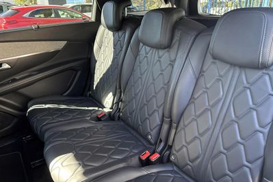 Peugeot 5008 GT 2.0 BlueHDi S&S EAT8