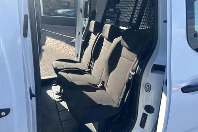 Opel Combo Van Cargo L2H1 Zabudowa Brygadowa EAT8
