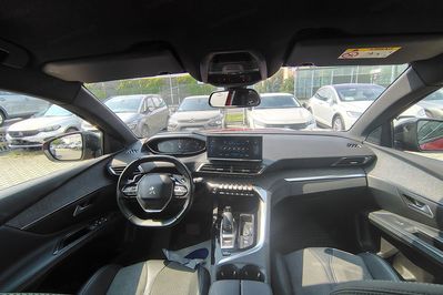 Peugeot 3008 1.2 Puretech Active Pack S&S EAT8