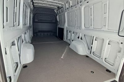 Mercedes Sprinter 317 CDI PRO Długi 9G-Tronic