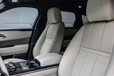 Land Rover Range Rover Velar D300 mHEV SE