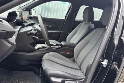 Peugeot 2008 PureTech 130 S&S EAT8