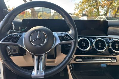 Mercedes A Klasa 250 e PHEV