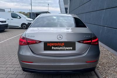 Mercedes Klasa C 300 4MATIC AVANTGARDE