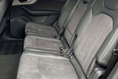 Audi Q7 50 TDI quattro S Line