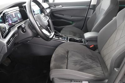 Volkswagen Golf VIII TDI Style DSG
