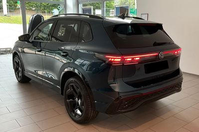 Volkswagen Tiguan R-Line Plus 2.0 TSI 4Mot. DSG