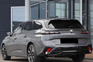 Peugeot 308 Allure S&S e-DCS6 1.2 mHEV