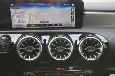 Mercedes CLA 250 e AMG Line