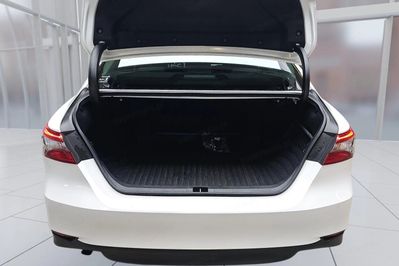 Toyota Camry 2.5 Hybrid Prestige