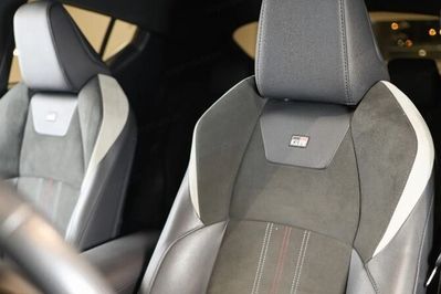 Toyota C-HR 1.8 Hybrid GR Sport