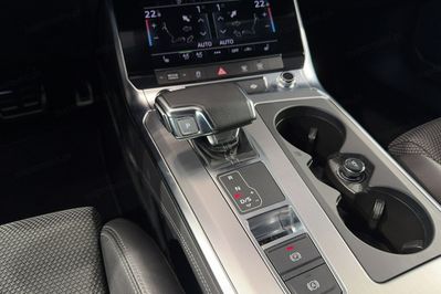 Audi A6 Avant 45 TFSI quattro S Line