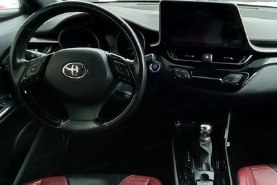 Toyota C-HR 1.8 Hybrid Selection