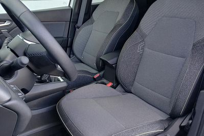Renault Captur TCe Techno EDC