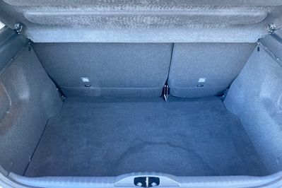 Citroen C3 Shine 1.2 PureTech EAT6