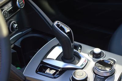 Alfa Romeo Stelvio 2.0 Turbo Intensa Q4