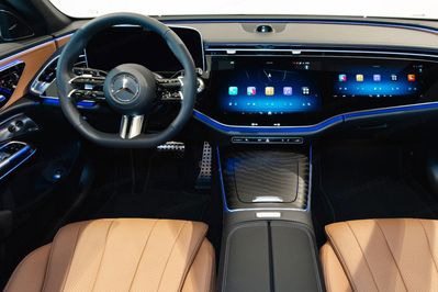 Mercedes Klasa E 220 d  4-Matic AMG