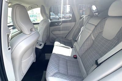 Volvo XC60 B5 B AWD Core aut