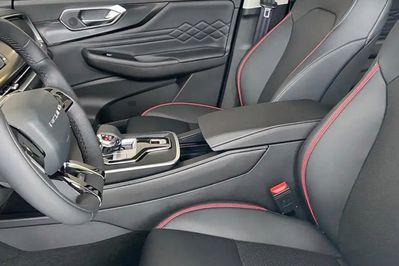 Baic Beijing 7 1.5T Luxury DCT