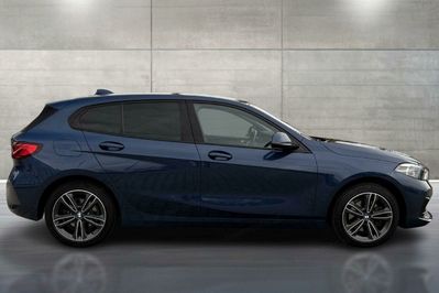 BMW Seria 1 118i Sport Line